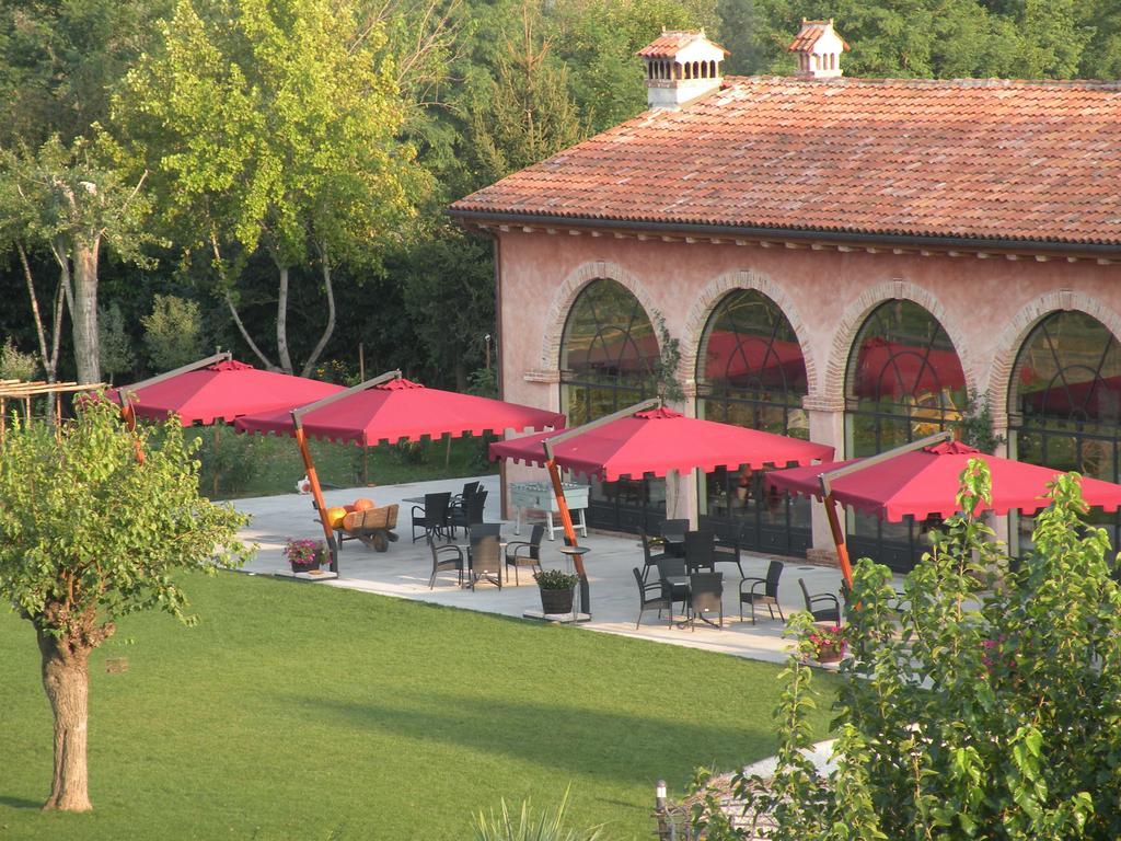 Campo San Martino Agriturismo La Penisola 게스트하우스 외부 사진